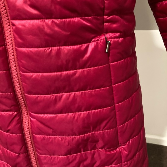 Patagonia Vosque Puffer in Hot Pink - Picture 4 of 11